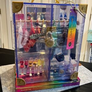 NWT Rainbow high deluxe fashion closet